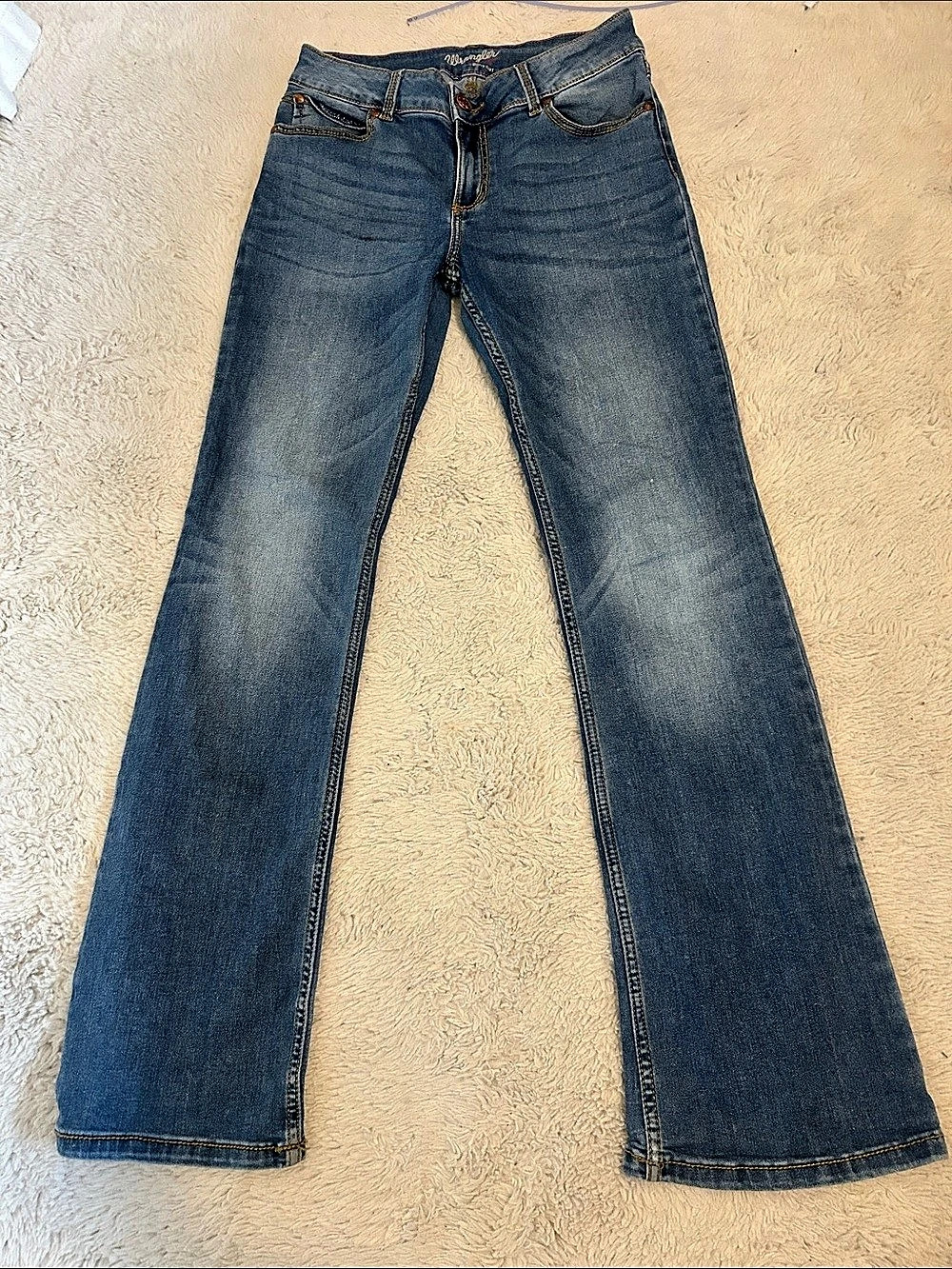Wrangler Boot Cut Jeans in Blue